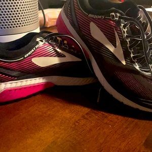 Pink and black brooks running shoes size 8.5